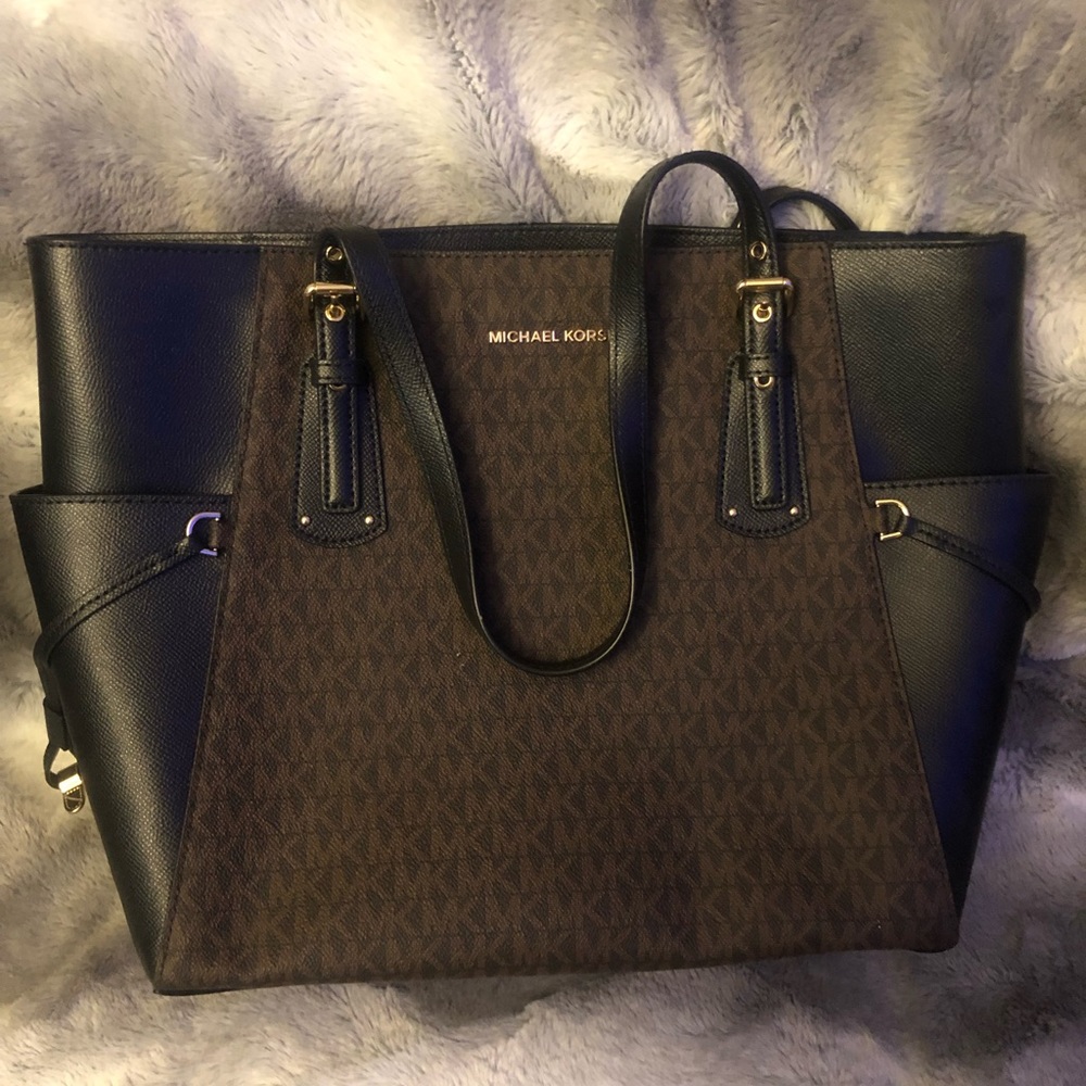 Michael Kors new and never used handbag.